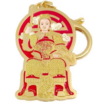 Breloc Tai Sui, amuletă feng shui de protecție împotriva suferințelor și atragerea banilor metal roșu cu auriu 11 cm