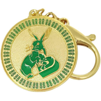 Amuleta 2022 Iepure cu flori de piersic, breloc feng shui pentru atragere dragoste si casatorie, auriu cu verde